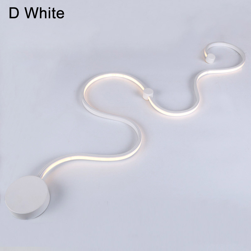 Lámpara de pared crea finas líneas de luz que recorren las paredes - Imagen 12